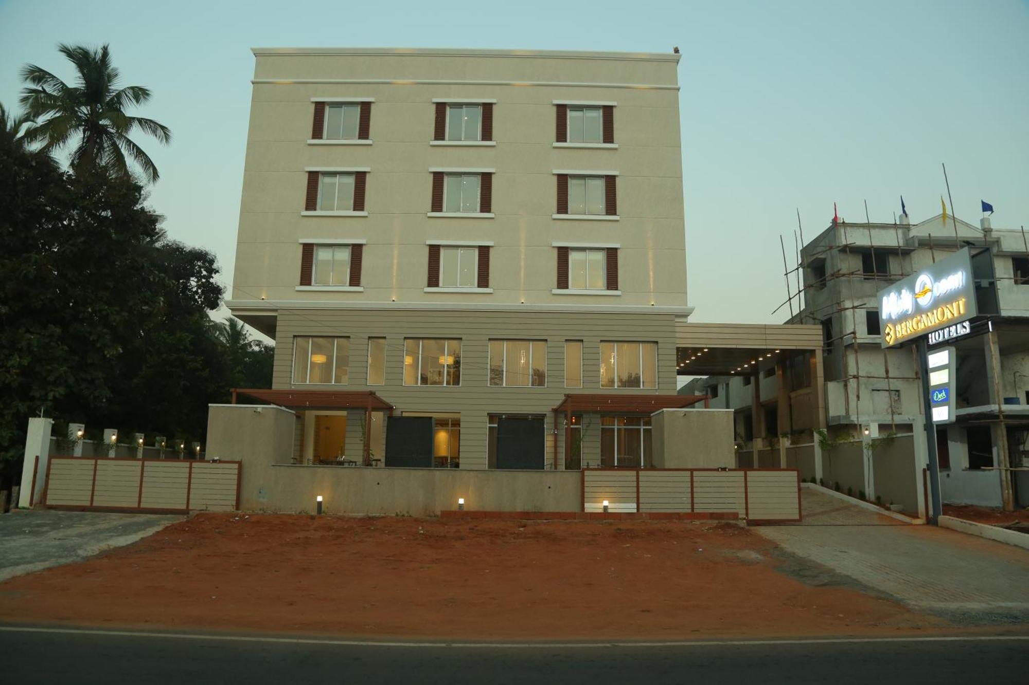 Misty Ocean - A Bergamont Group Of Hotel Kuilapalayam Exterior foto
